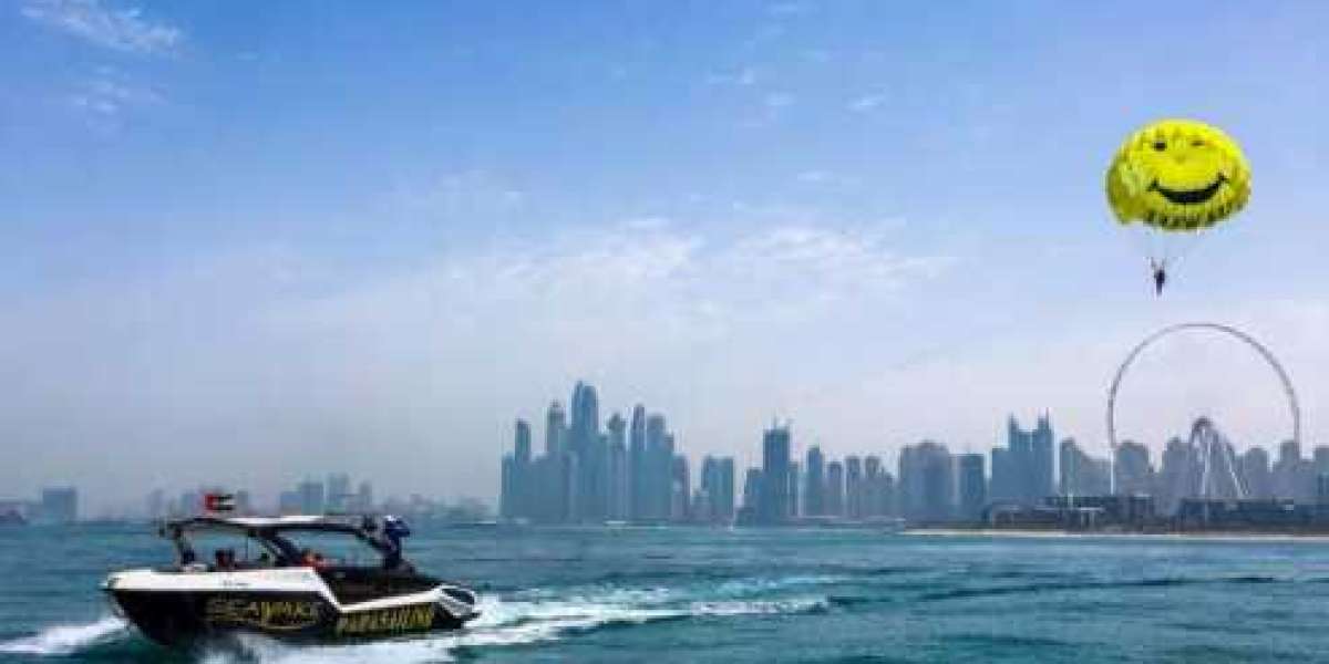 Parasailing Dubai – Soar Above the Arabian Gulf in Style