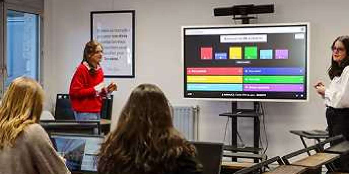 Une nouvelle approche de l’apprentissage à Caen avec SKHUB School