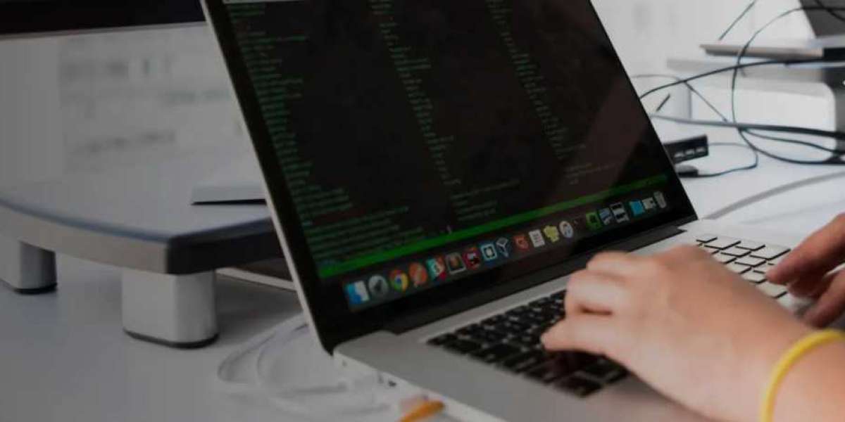 How To Pick the Right Cloud Solutions Provider for Seamless Business Scalability