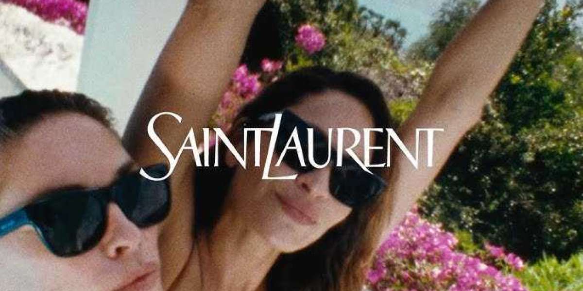 Saint Laurent week was the dramatic presentation