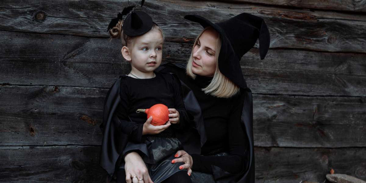 The Art of Fancy Dress: Creating Memorable Halloween Looks