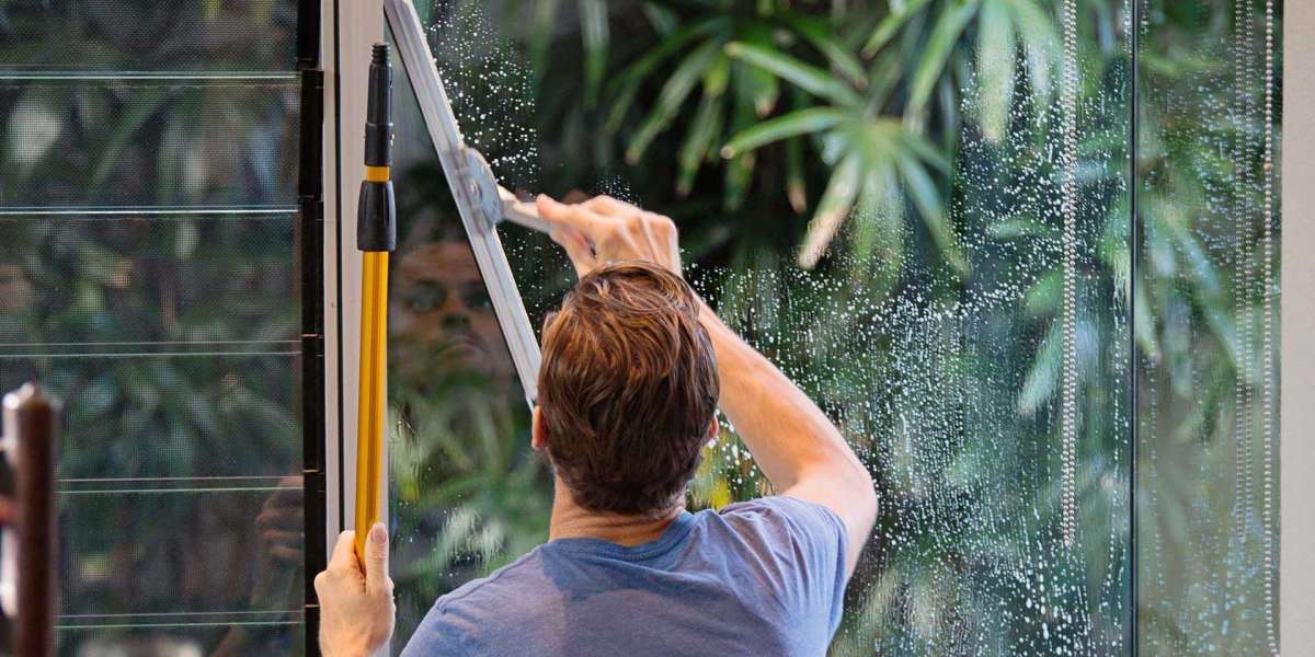 Top-Rated Exterior Window Cleaning in Medford OR – Sparkling Clean Every Time