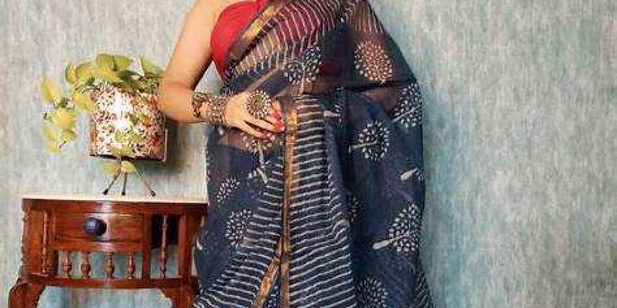 Ajrakh Kota Doria Saree: A Blend of Tradition and Elegance
