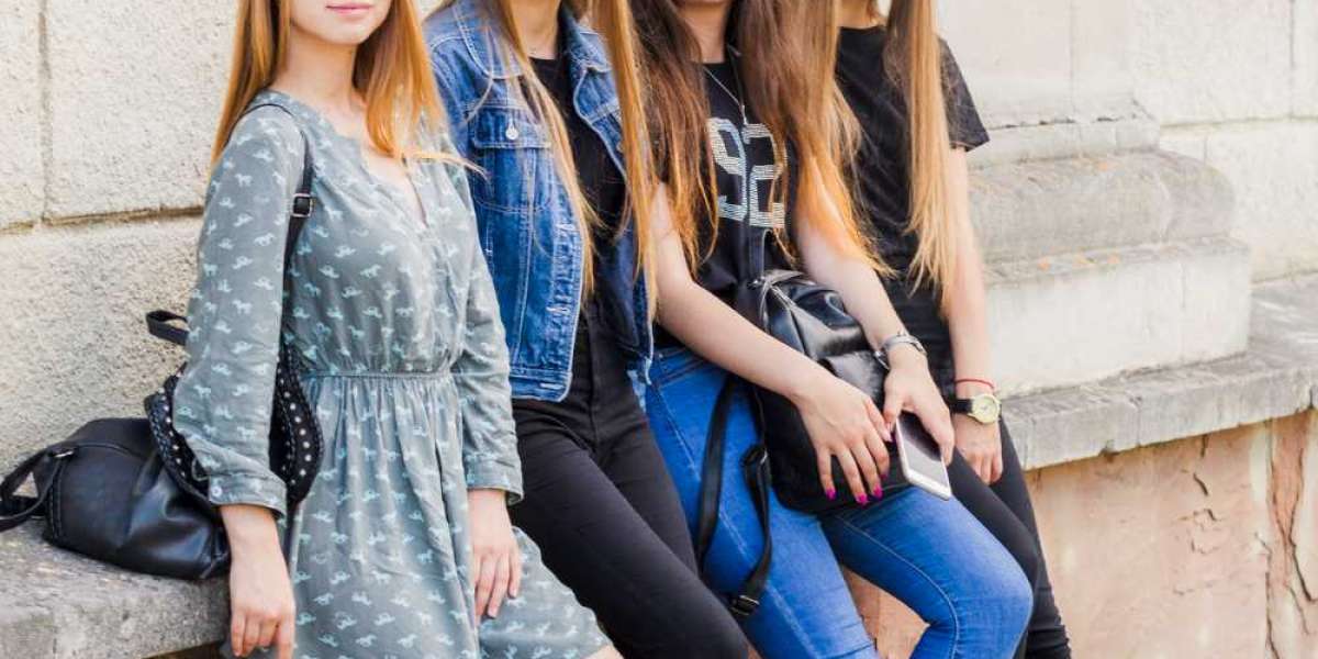 Why Students Rely On Online Exam Assistance for Challenging Subjects