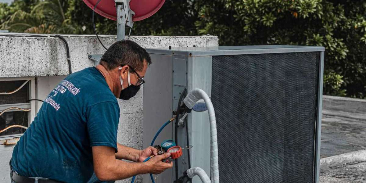 The Role of AC Maintenance Services in Dubai’s Hot Climate