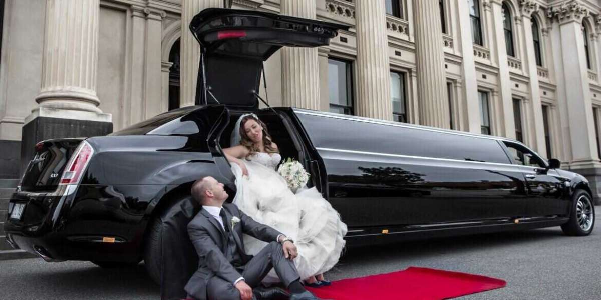 Wedding Transportation Stoughton, WI: Making Your Special Day Seamless