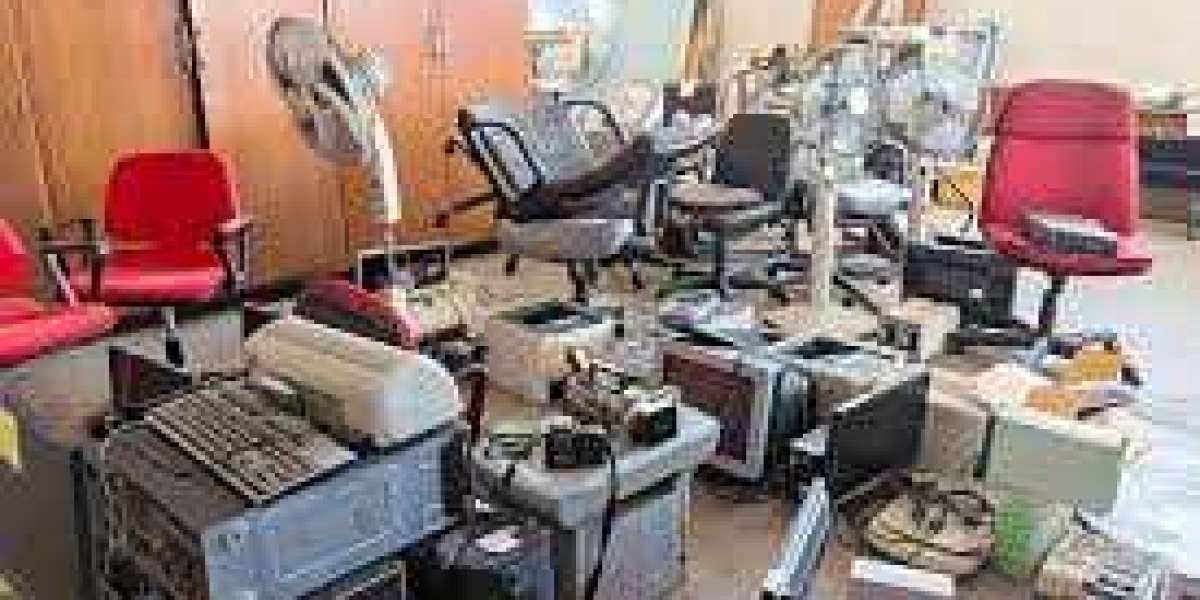 Top Tips for Commercial Junk Removal: Keeping Your Business Clean & Compliant