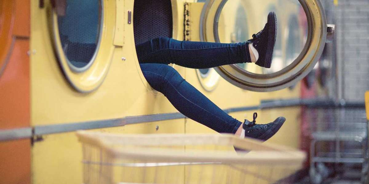 Refined Living, Impeccable Style: The Rise of Expert Dry Cleaning in Dubai Marina