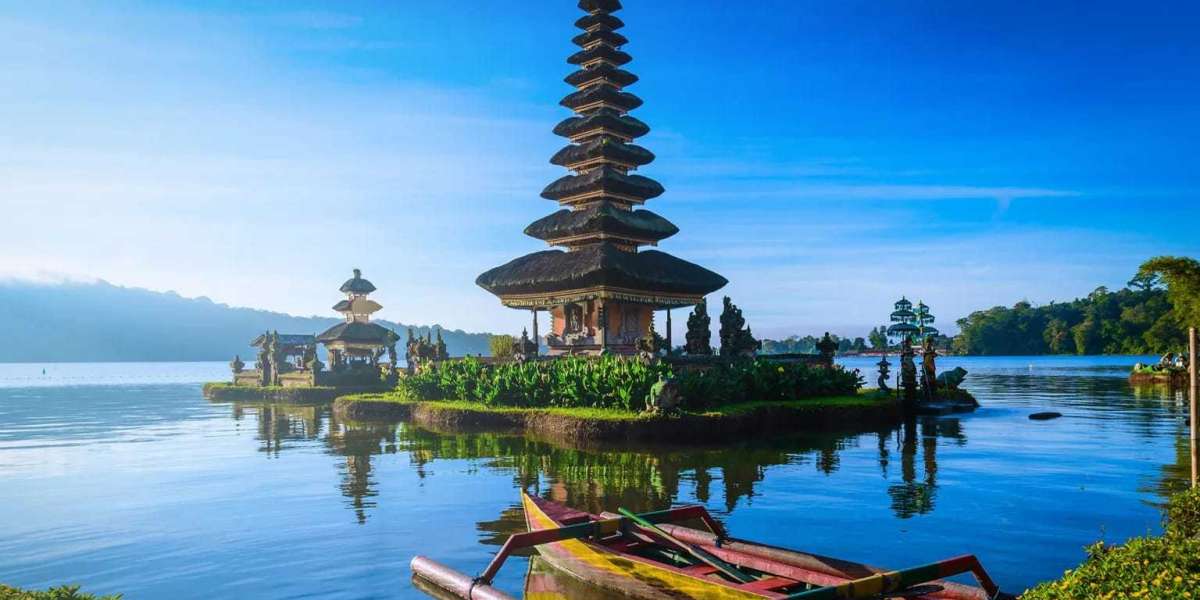 Explore the World with Our Tour and Travel Blog