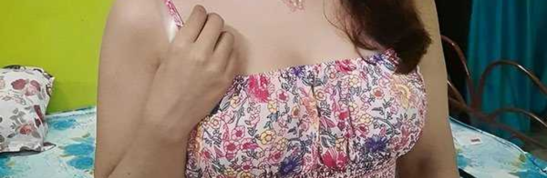 Ruhi Ahuja Cover Image