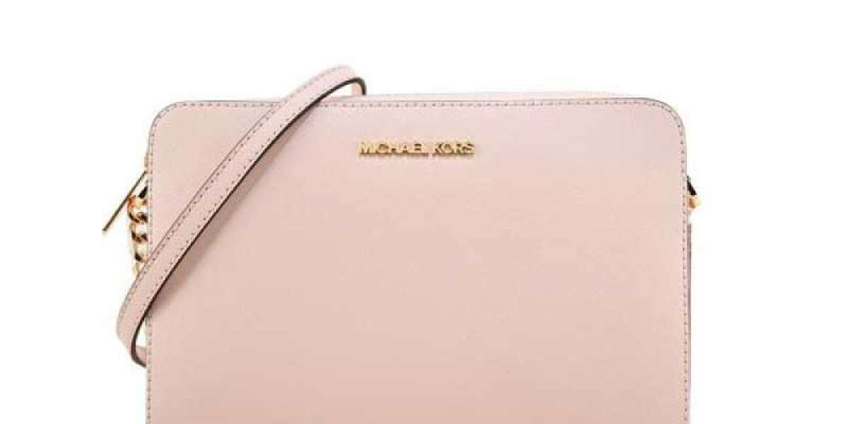 MK方包選購與穿搭完整解析