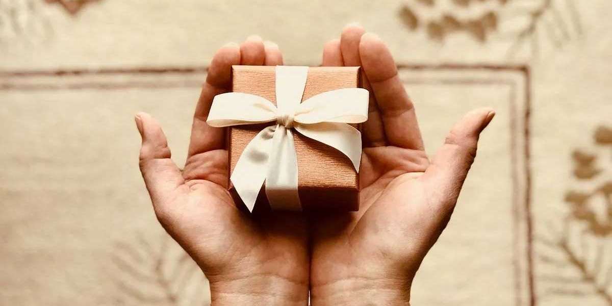 Men’s Customized Recovery Gifts In Sharjah: More Than Just Massages
