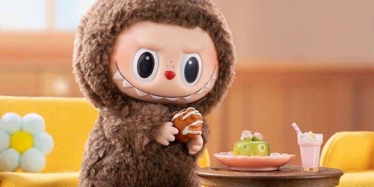 Canadian Fans Rush to Get Exclusive Labubu Figures and Editions