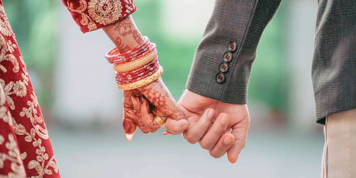 Best Astrologer for Marriage Prediction: Know Your Marriage Destiny