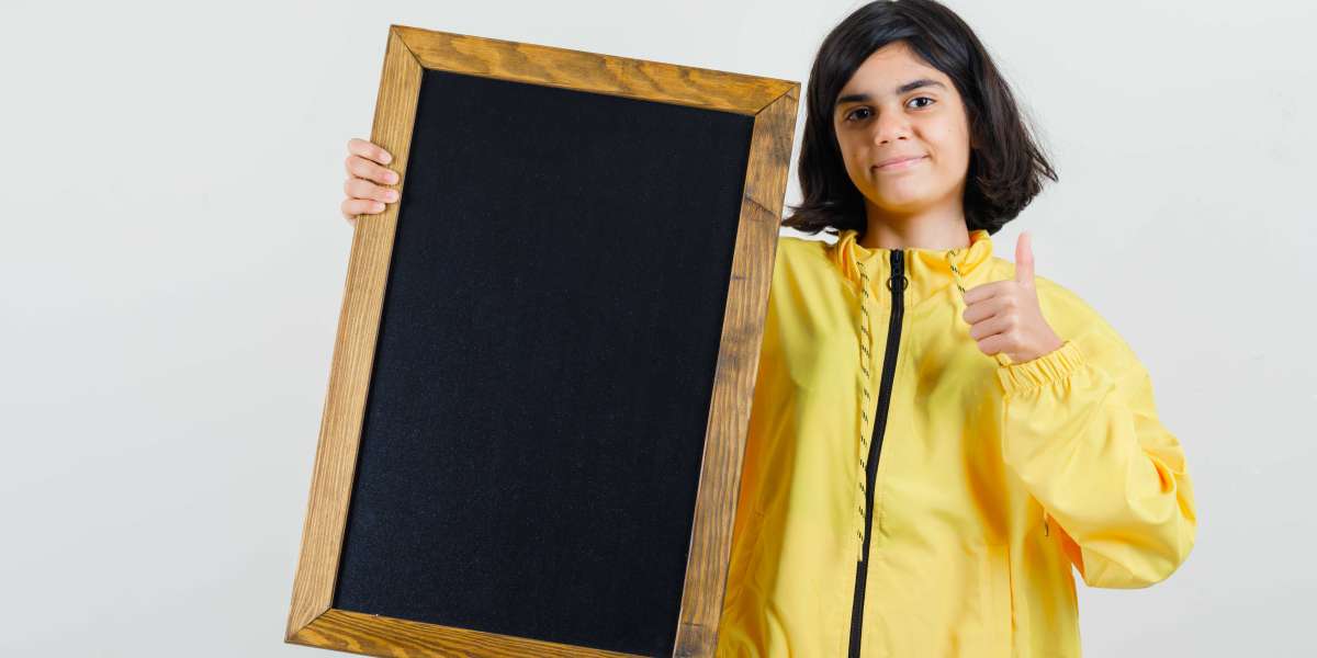 The Evolving Role of Display Boards in Modern Communication