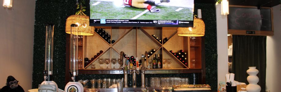 Smoking Monkey Pizza Cover Image