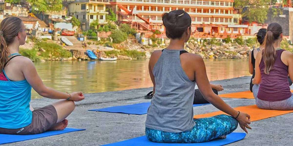 Yoga Certificate Course Rishikesh – A Complete Guide to Becoming a Certified Yoga Teacher
