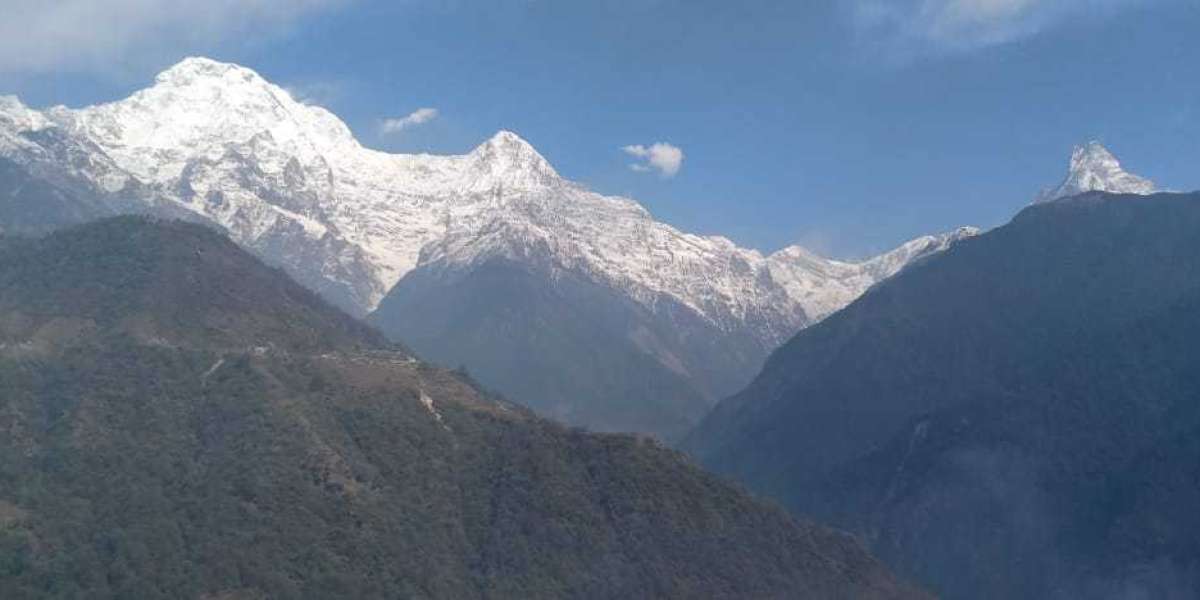 Annapurna Base Camp Trek – The complete journey through the Adventure of the Himalayas
