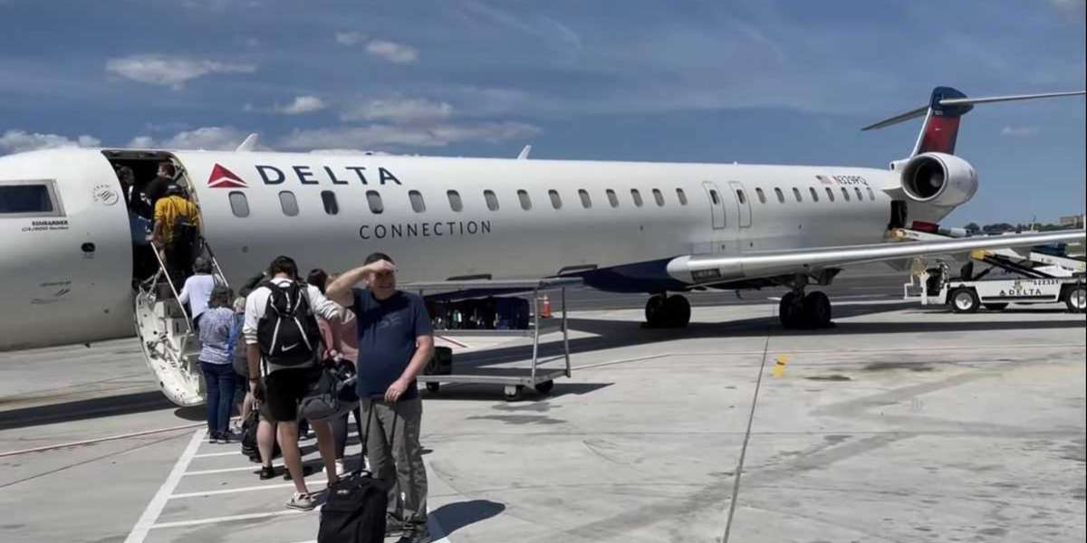Does Delta offer Military Baggage Discounts? Get the Details