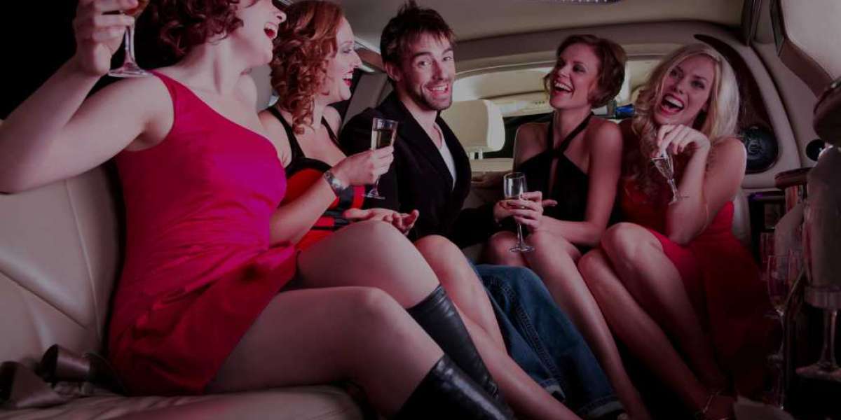 Limo Service Whitby – Premium Travel with Limo Rentals