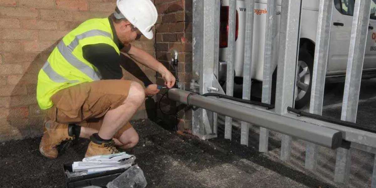 Best Sagging Gate Repair in Pearland – Powerlift Garage Doors