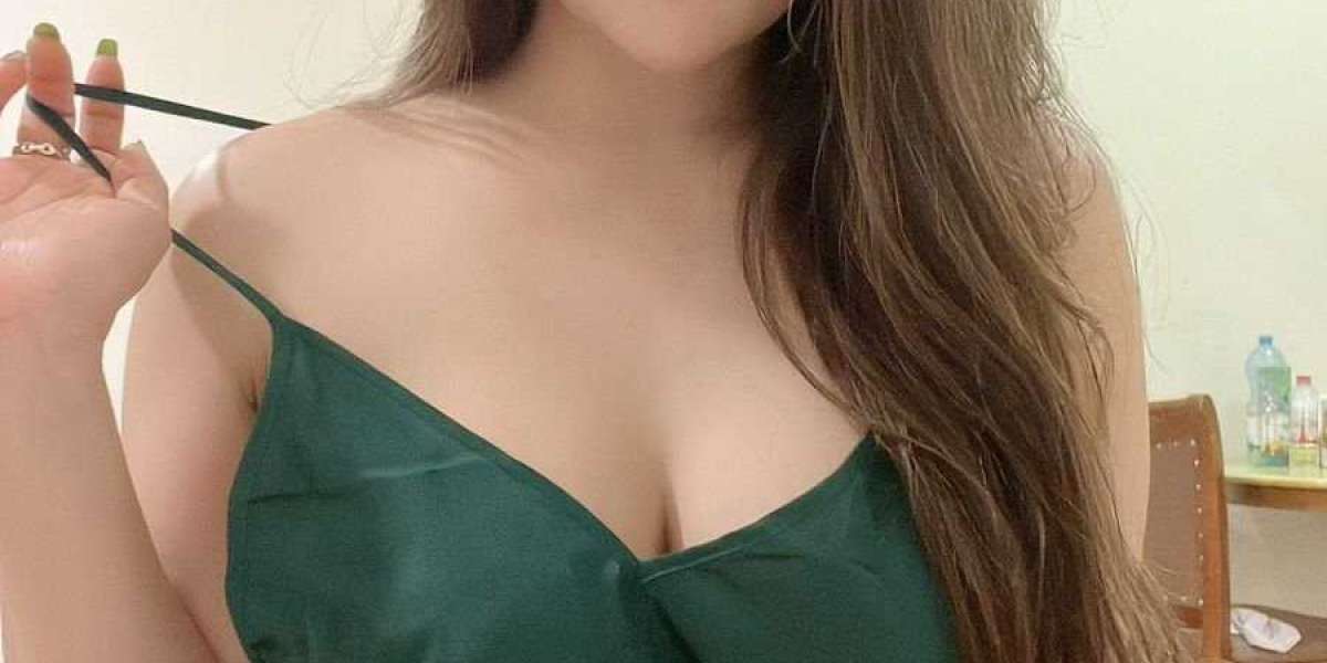 How men enjoy best vacation time with stunning Nashik call girls?