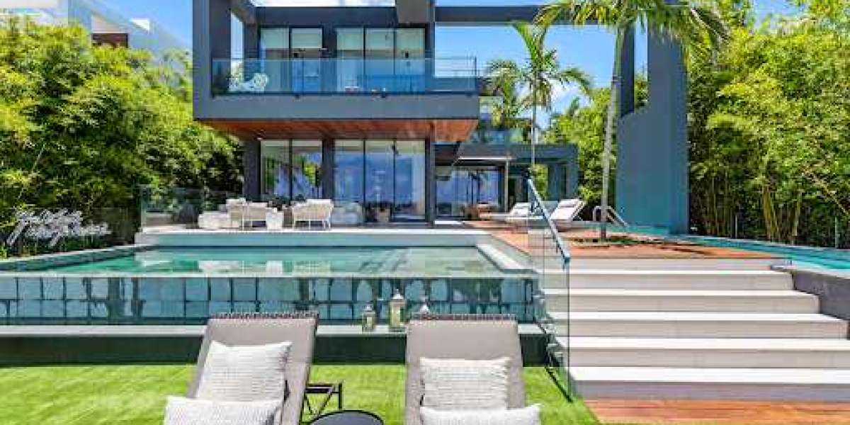 How Can the Right Venue Transform Your New Year’s Eve Party into an Unforgettable Night?