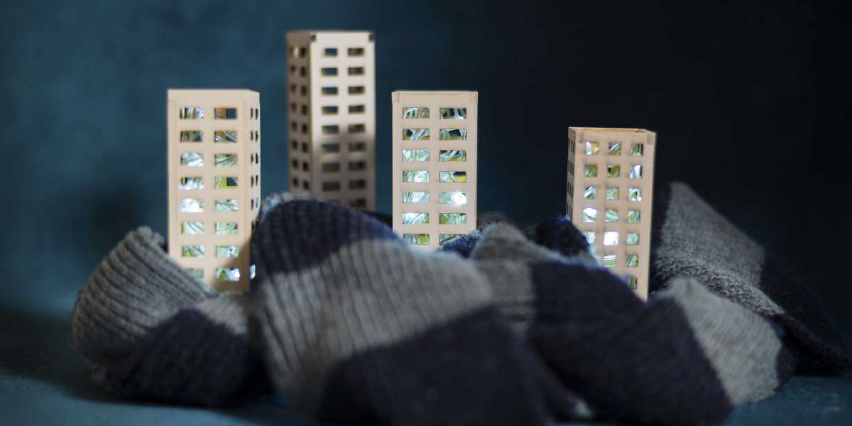 Top Reasons Why Investing in Flats is Smarter Than Buying Independent Houses