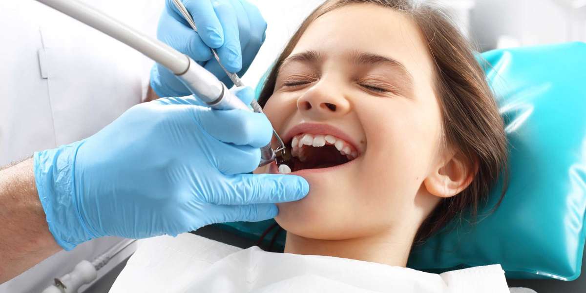 Tips for Maintaining Oral Hygiene from a Dental Clinic Dubai