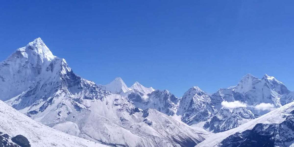 Everest Three Pass Trek: Accommodation Costs and Lodge Realities