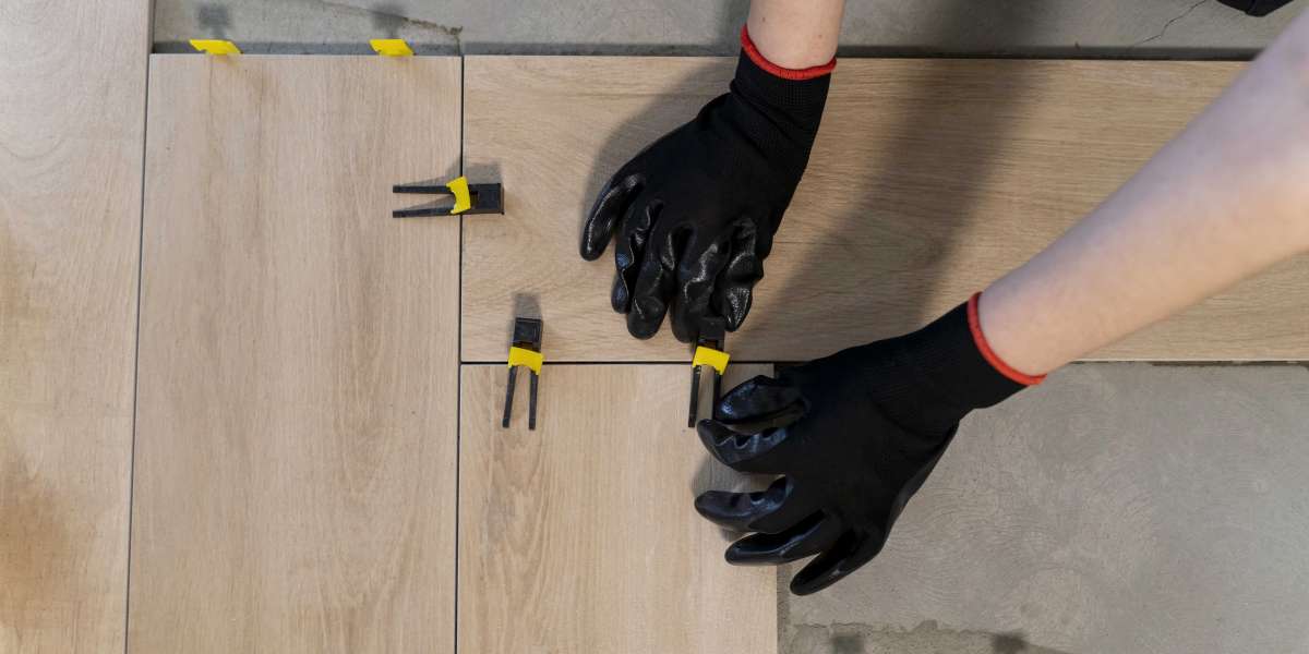 How to Extend Your Home’s Life With Hardwood Floor Installation