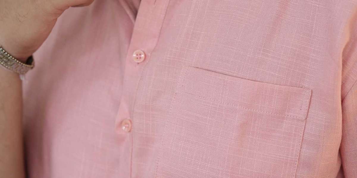 Men’s Linen Shirt Outfit Ideas for Hot Weather Days