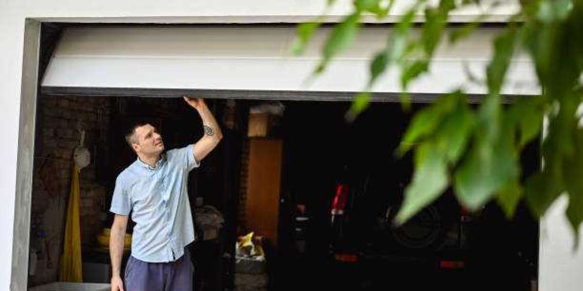 How to Choose the Best Garage Door Services Without Stress