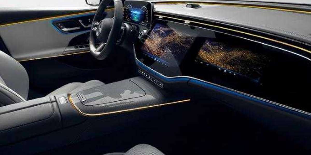 Premium Hamptons Limousine & Car Service by Famous Drive