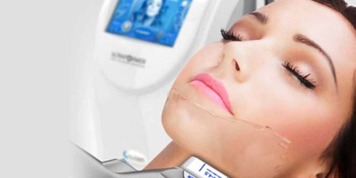 Non-Invasive Lifting and Tightening with HIFU in London