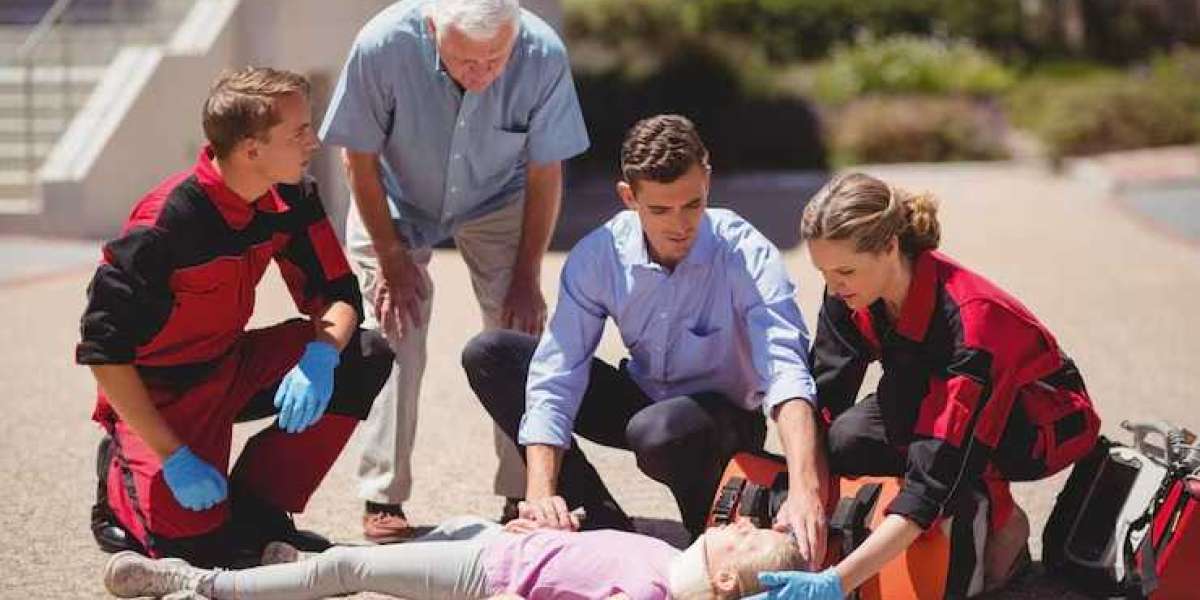 Why Advanced First Aid Training Is Essential Today