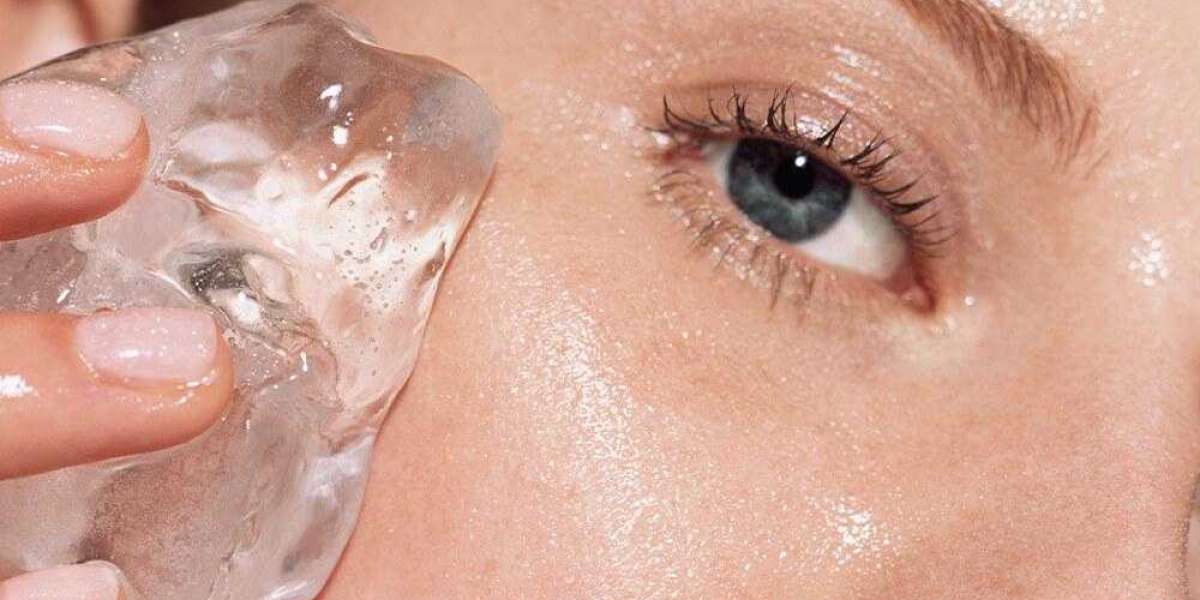 Benefits of Ice Rolling Face: 7 Glow-Boosting Secrets Revealed