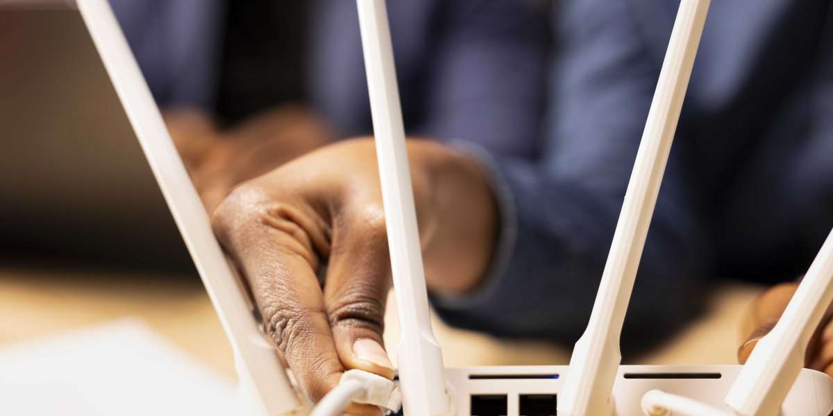 How Internet Failover Routers Prevent Downtime and Data Loss