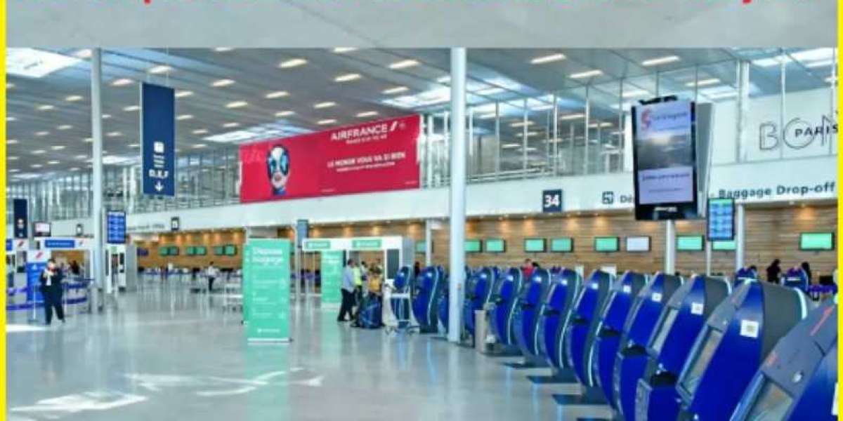 Est-ce qu'Air France est ouvert 24h 24 et 7j 7 ? parlez agent