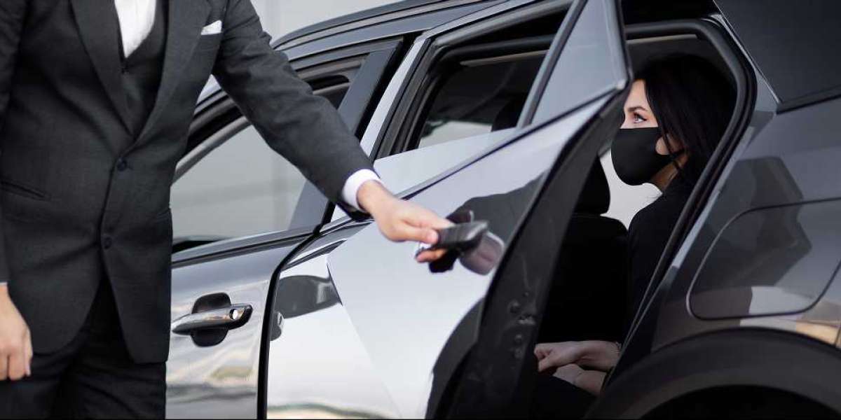Why a Private Car Service Is the Smartest Way to Travel from Singapore to Malaysia