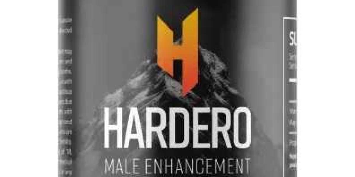 Is Hardero made from natural ingredients?
