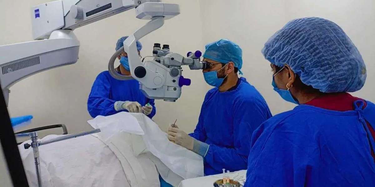 Best Eye Hospital in Delhi for Retina: What to Look for Before Choosing Care