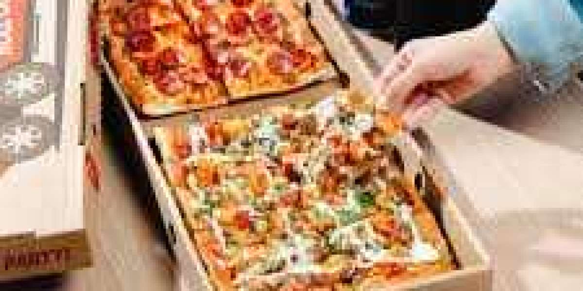 Is the 1-Meter Limo Pizza Worth It for Small Groups?