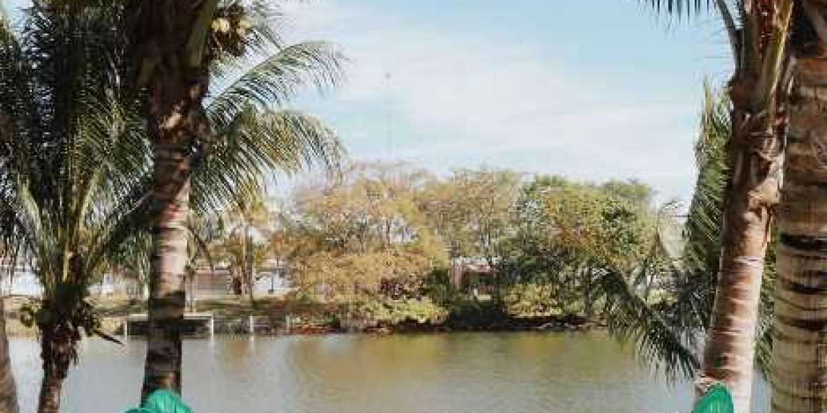 Comfortable and Reliable Senior Care at Lakeview Residence