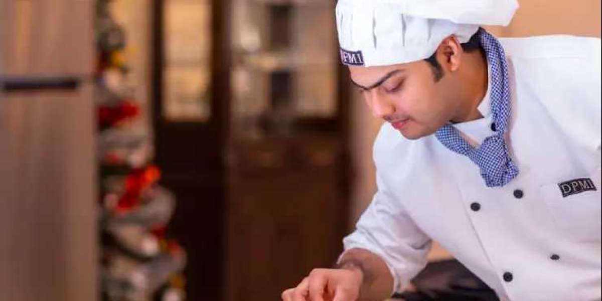 How Culinary Training Enhances Career Growth in Hospitality