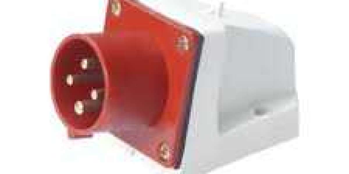 Shangfeng Panel Mounted Straight Socket Improves Cable Management in Factory Systems