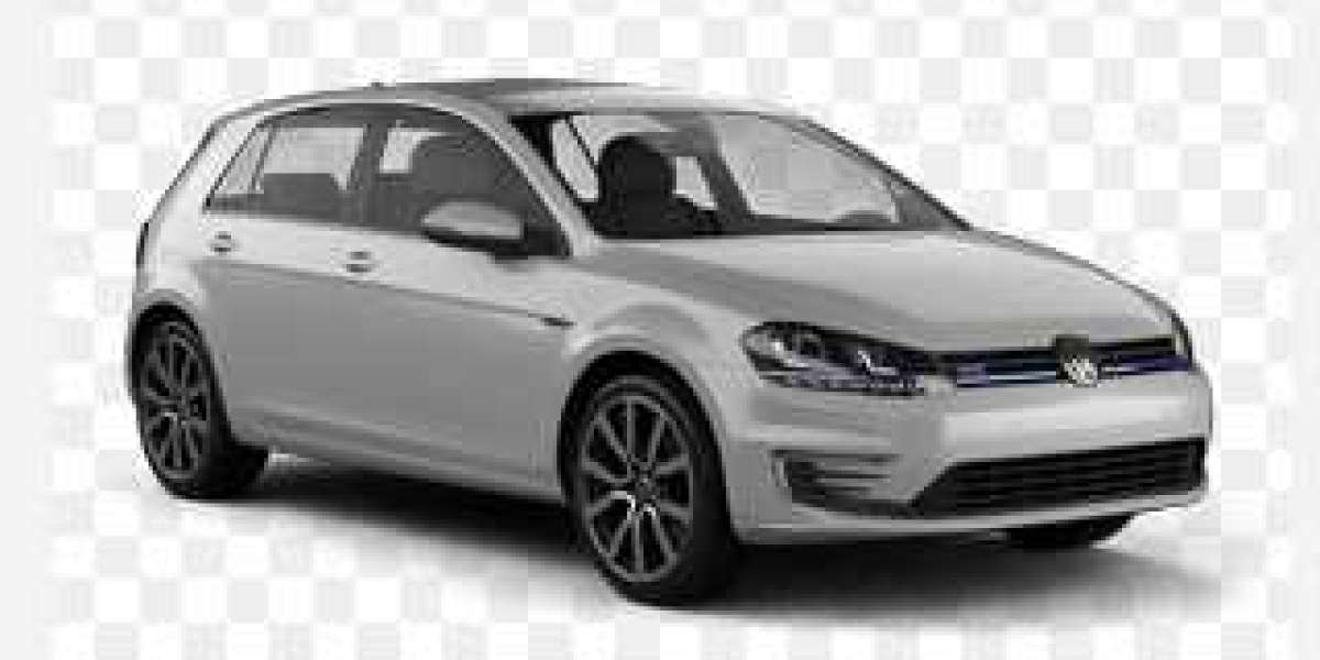 Luxury and Economy Options Available at Bahrain Airport Car Rental Services