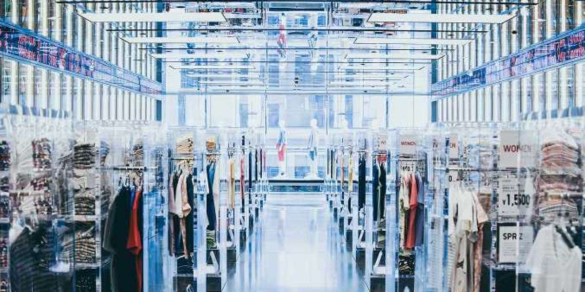 How Fast Turnaround Apparel Production Helps Brands Launch Faster