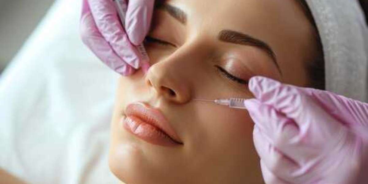 Skin Dermal Fillers in Lahore for Natural Facial Glow