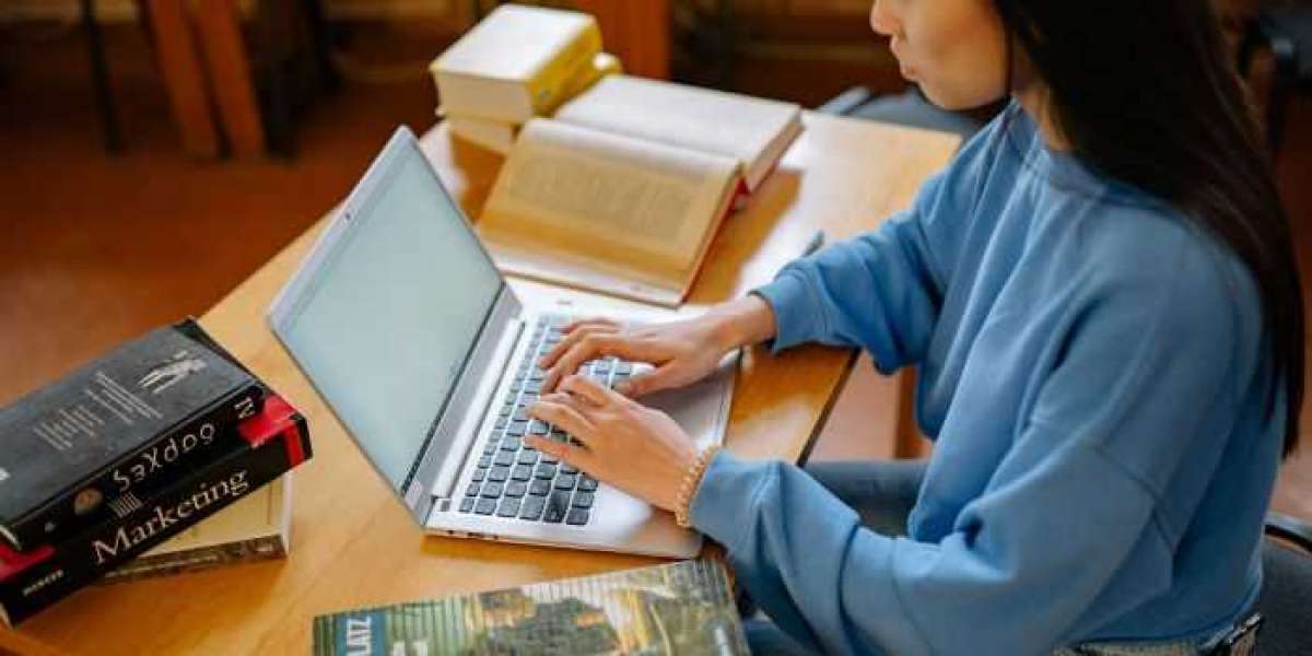 How IT Assignment Help Simplifies Complex Technical Concepts